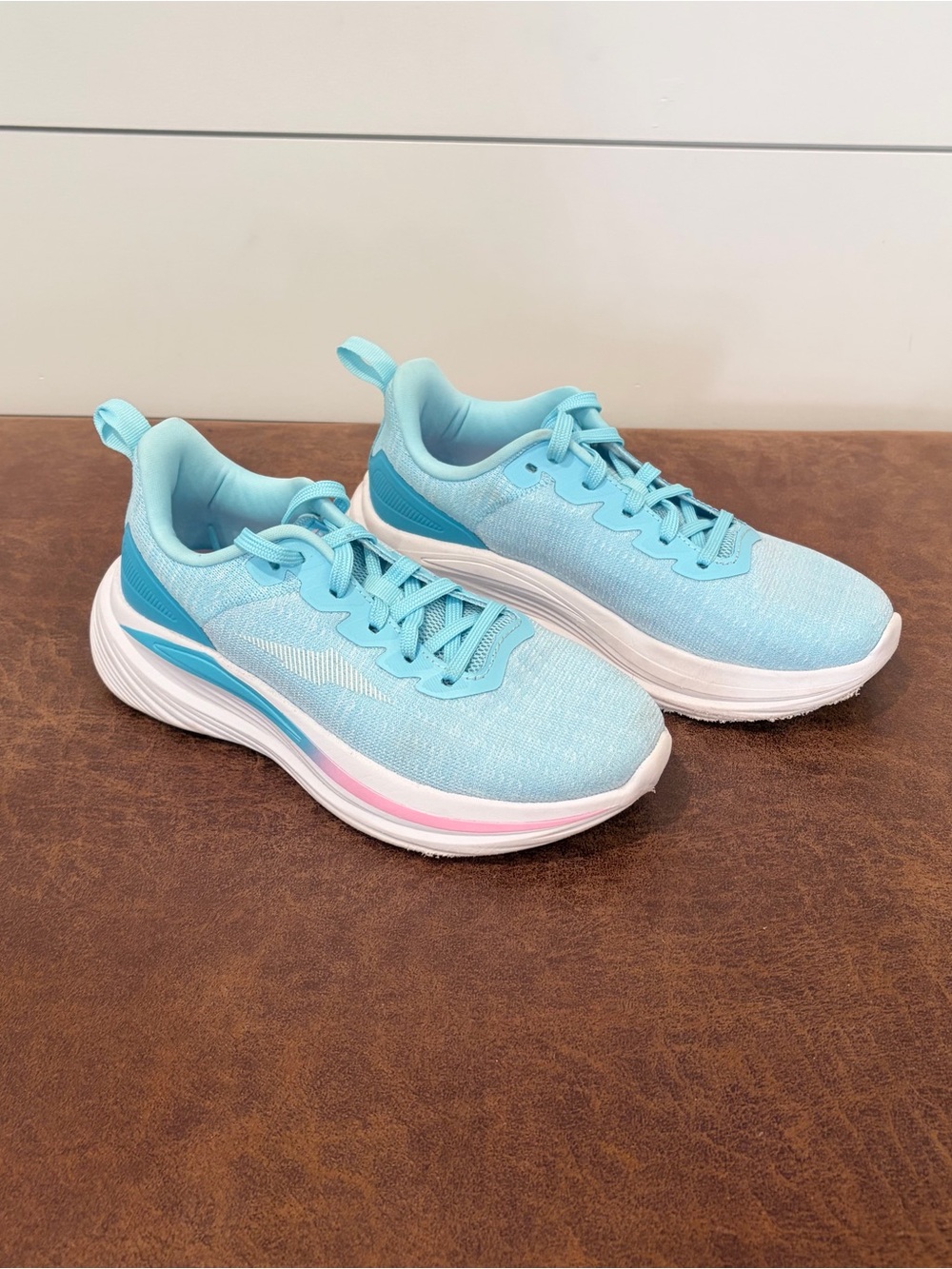 Avia Aqua Running Sneakers Athleisure Sportcore Y2K Women’s 6 EU37